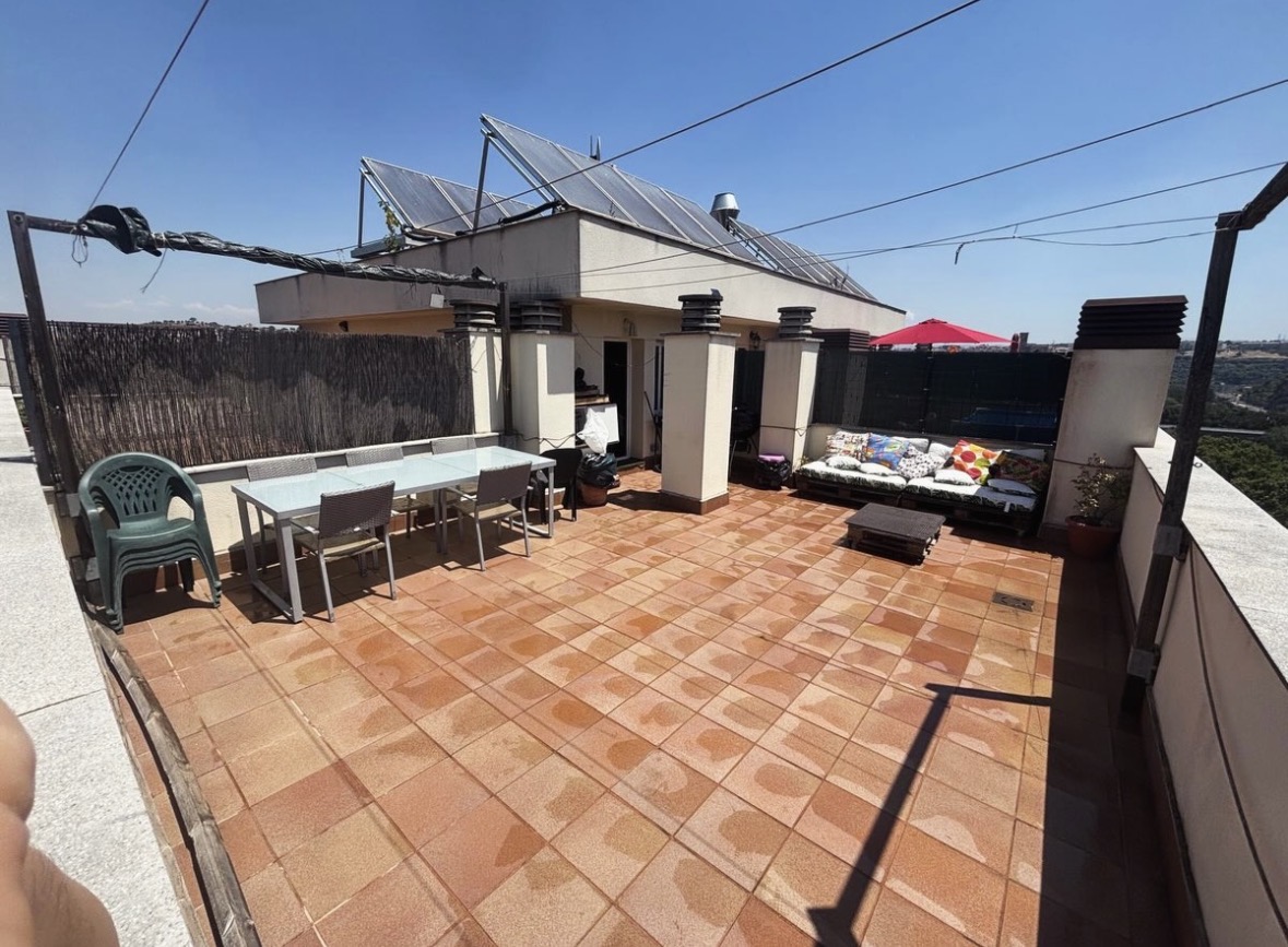 Terraza antes de la transformación