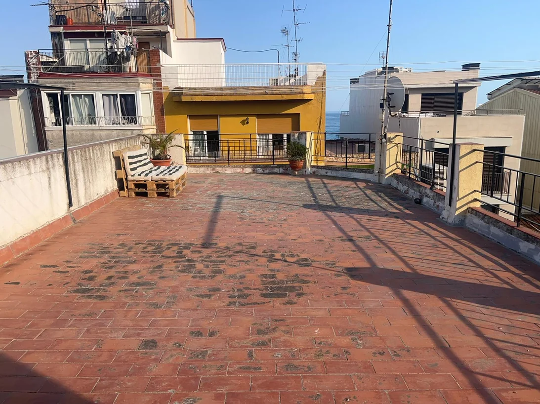 Terraza antes de la transformación